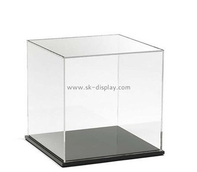 Custom wholesale acrylic 5 sided showcase with black base DBS-1300