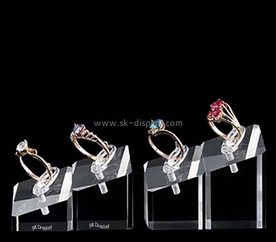 Custom wholesale acrylic jewelry ring display props JD-261