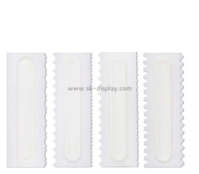 Custom wholesale acrylic cake sawtooth comb scraper FD-502