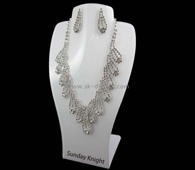 Wholesale custom acrylic necklace bust display stand JD-279